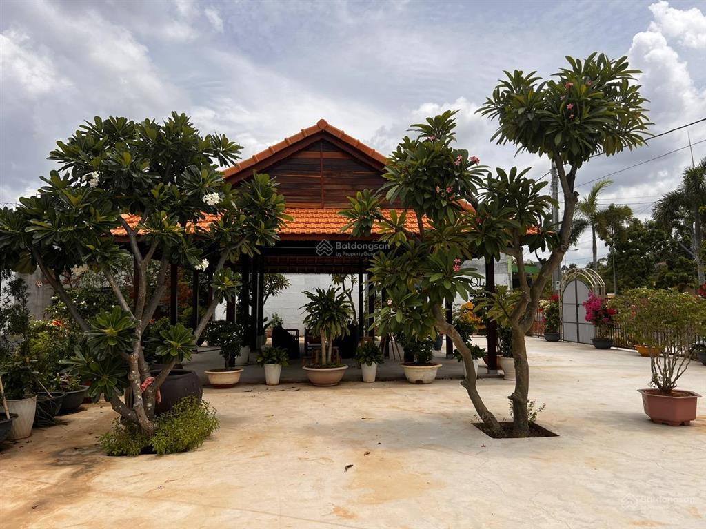 Góc 2 mặt tiền võ văn kiệt + tôn thất tùng view công viên hùng vương 3, dt 354m2