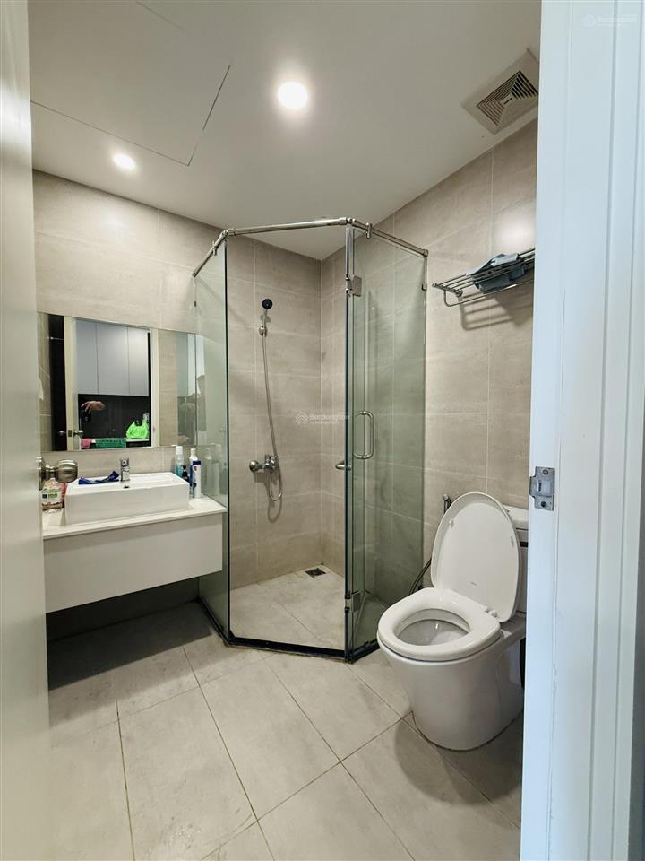 Bán ot 37m2. 2,6tỷ full nội thất, view đẹp, hướng mát. có hỗ trợ vay bank. nhà đẹp, công chứng ngay
