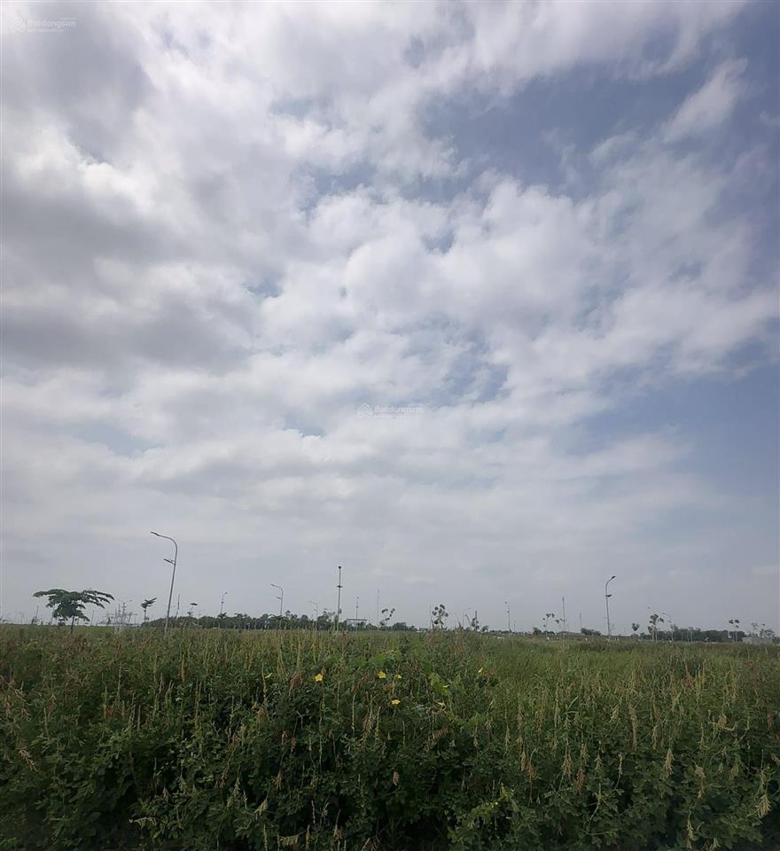 Cần bán nền 80m2, vị trí đẹp, gần trường học. hỗ trợ vay bank. hỗ trợ xem nền trực tiếp 24/7.