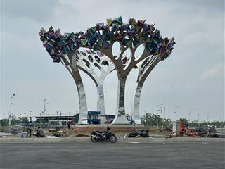 Cần bán nền đẹp 80m2. ngay quảng trường, khu thể thao đa năng. vị trí đẹp. hỗ trợ xem thực tế 24/7