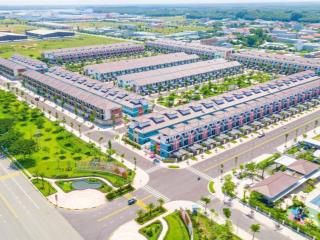Bán gấp shophouse đẹp, 3 tầng, 100m2, 3,7 tỷ ở mặt tiền dân chủ, bình dương