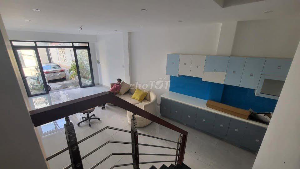 Bán nhà phố đường Lam Sơn gần sân bay 4*10 xe hơi vào tận nhà giá 9,4t