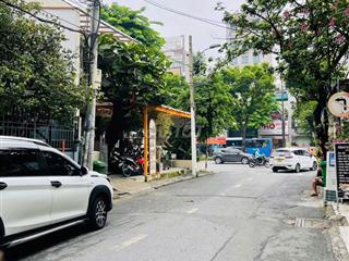 Cho thuê nhà phố gần sân bay TSN 200m2-4pn- giá 25tr/th. Ở ngay
