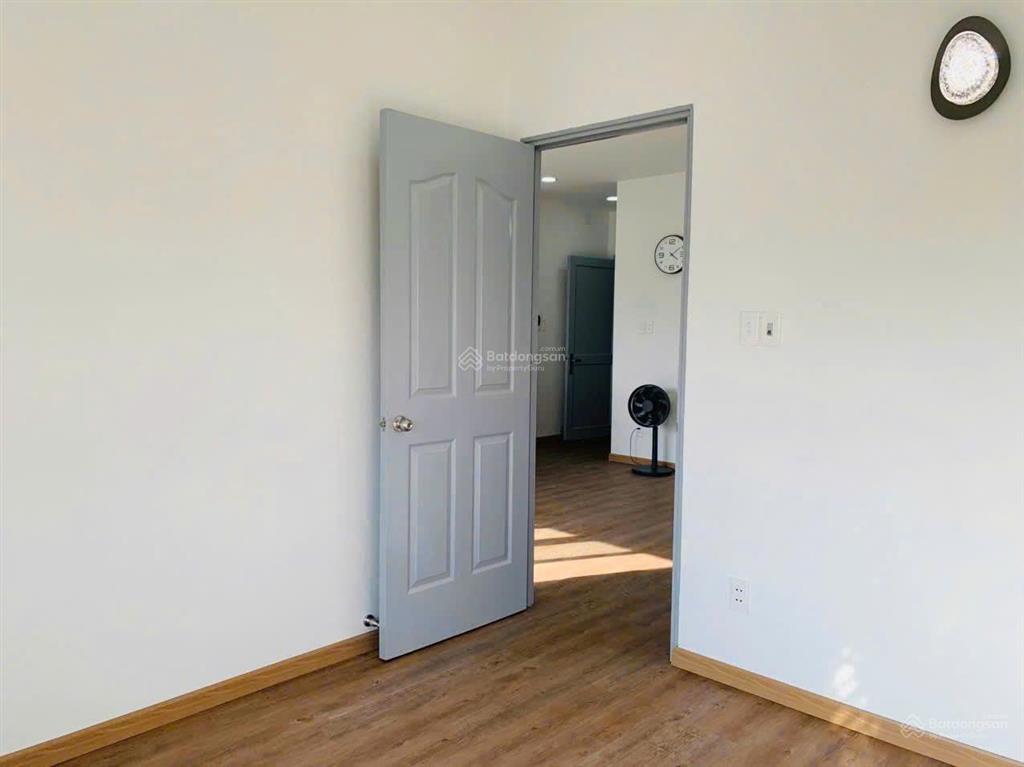 Bán căn hộ chung cư 2pn 155 nguyễn chí thanh phường an đông, xem nhà gọi cô như mai 0914 240 ***