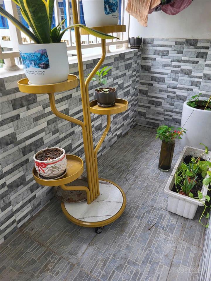 Bán căn góc cc 155 nguyễn chí thanh giá chỉ 4,350 tỷ có sổ hồng, nhận nhà ngay
