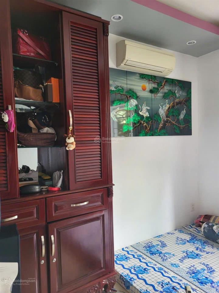 Bán căn góc cc 155 nguyễn chí thanh giá chỉ 4,350 tỷ có sổ hồng, nhận nhà ngay