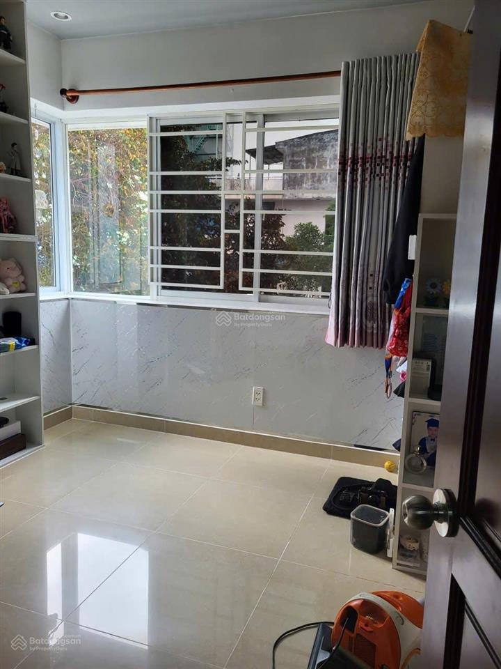 Bán căn góc cc 155 nguyễn chí thanh giá chỉ 4,350 tỷ có sổ hồng, nhận nhà ngay