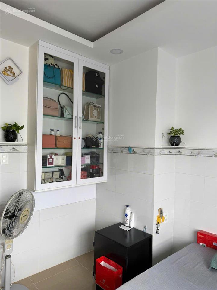 Bán căn góc cc 155 nguyễn chí thanh, phường an đông, tp. hcm