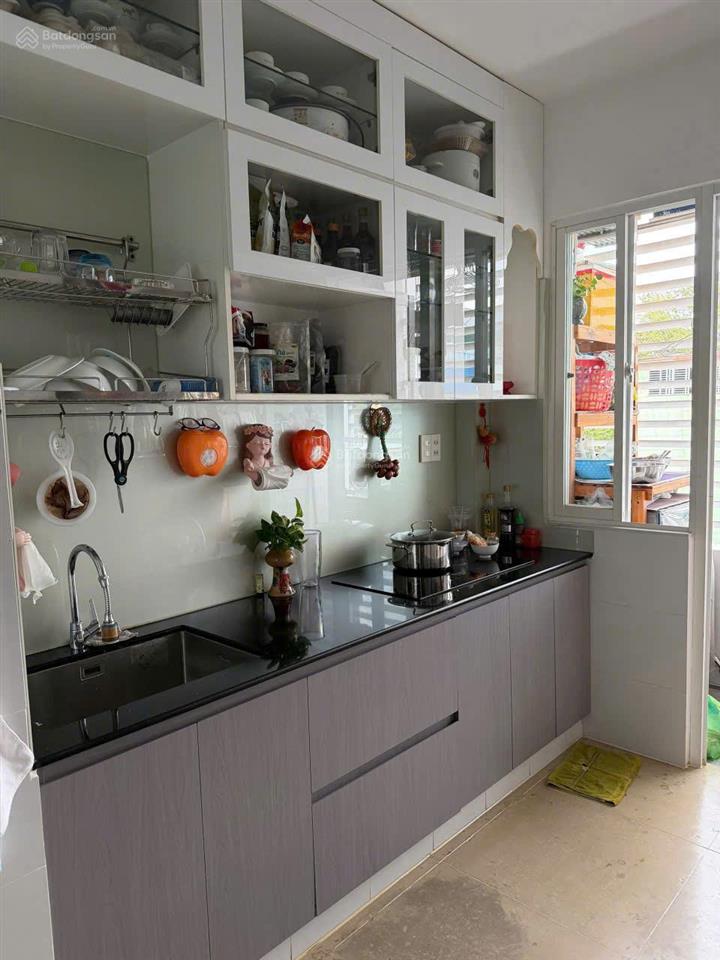 Bán căn góc cc 155 nguyễn chí thanh, phường an đông, tp. hcm