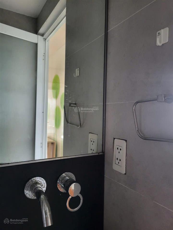 Cho thuê căn góc lô a lầu 11.7 cc 155 nguyễn chí thanh 12 triệu/tháng