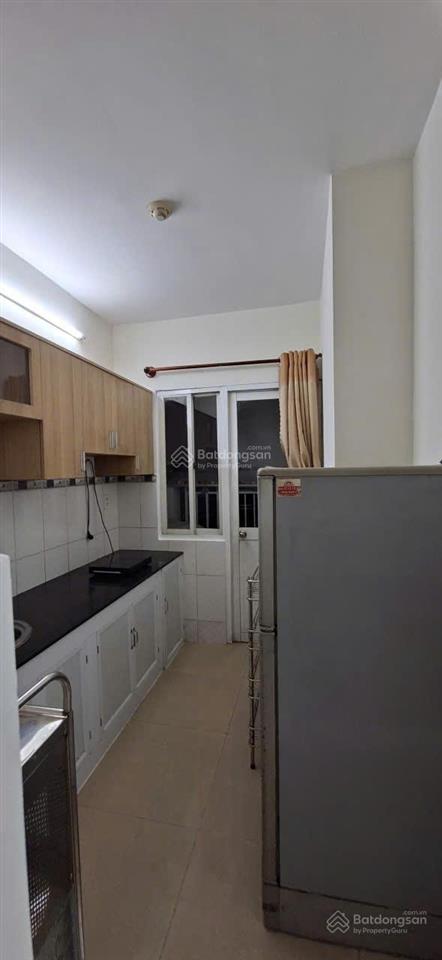 Cho thuê căn góc cc 155 nguyễn chí thanh 11 triệu/tháng lô a lầu 16.7, căn góc 62m2