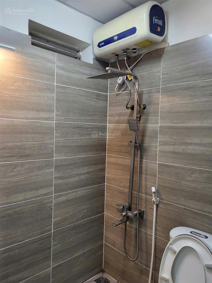 Cho thuê 11 triệu/tháng cc 155 nguyễn chí thanh căn 8.8 lô b