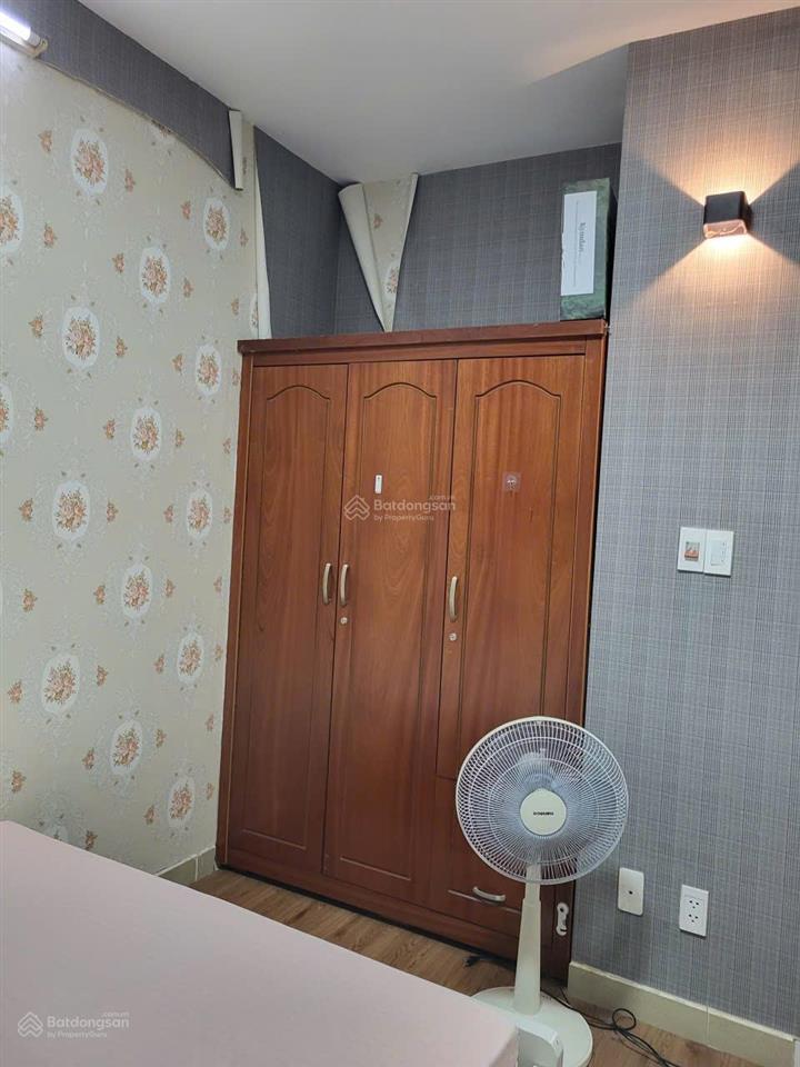 Cho thuê 11 triệu/tháng cc 155 nguyễn chí thanh căn 8.8 lô b
