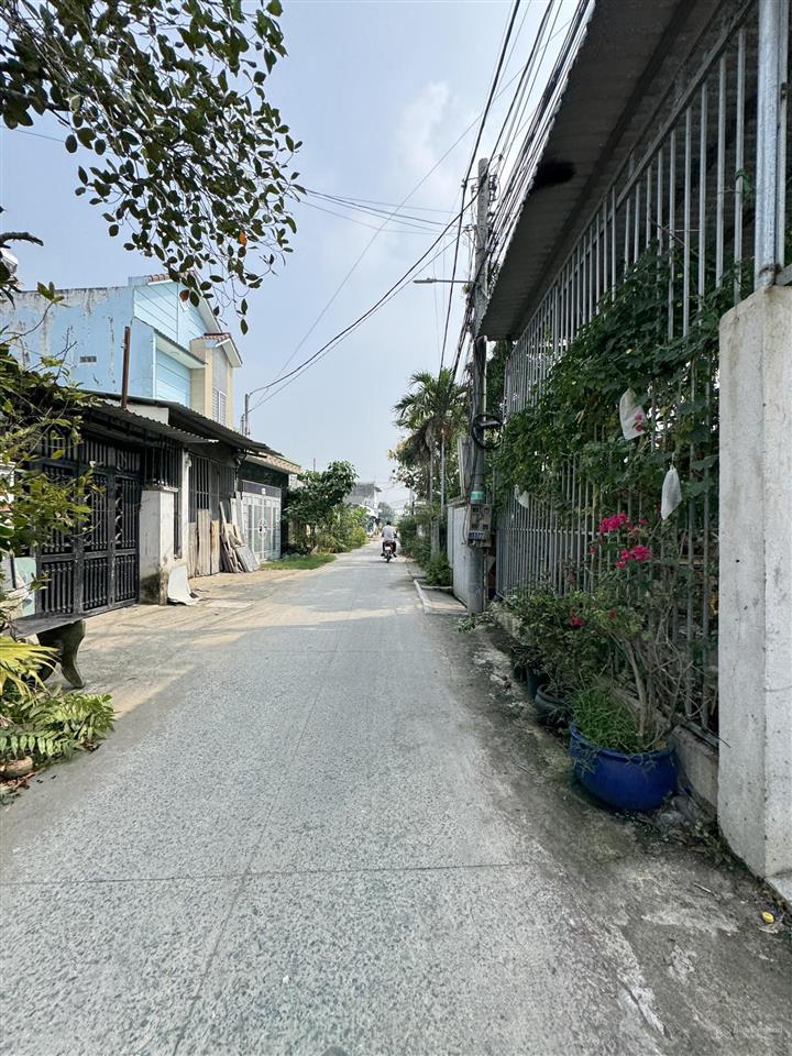 Bán nhà riêng tại thị trấn đức hòa, đức hòa, long an, 4,3 tỷ, 378,5m2