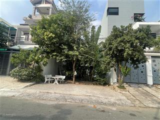 Đất nền đối diện ngay trường quốc tế nam mỹ thuộc kdc phong phú 5. diện tích 7x16m sổ hồng riêng