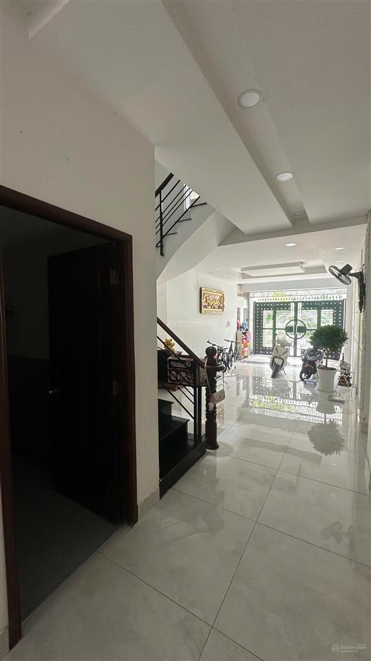 Nhà 3 lầu đường số 15 trong khu dân cư bình hưng. dt 4x20m, sổ hồng hoàn công