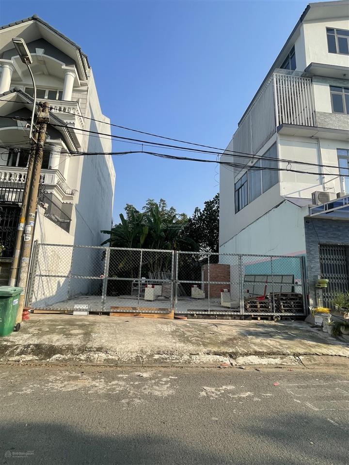 Giá tốt nhất khu, chỉ có 69tr/m2. đất nền dt 9x19,5m = 175,5m2 thuộc khu dân cư phong phú 5