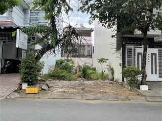 Đất nền mt đường số 5, sát bên đường số 10, khu dân cư phong phú 5. dt 7x19,5m, sổ riêng
