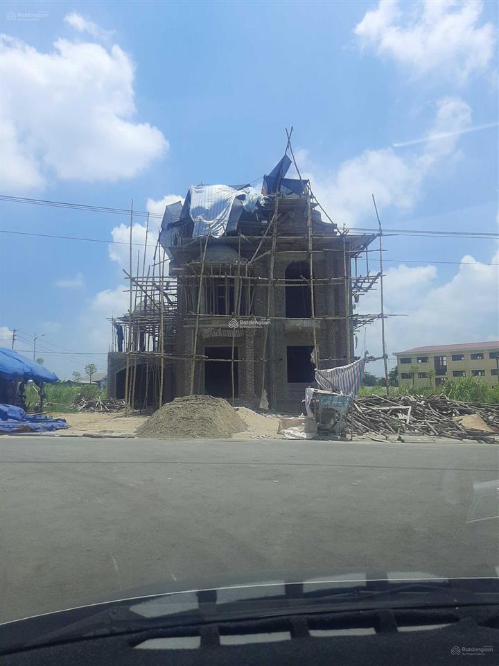 Chính chủ bán 240m2 lô góc ở đô thị, ruby yên bình lào cai.  0353 346 ***