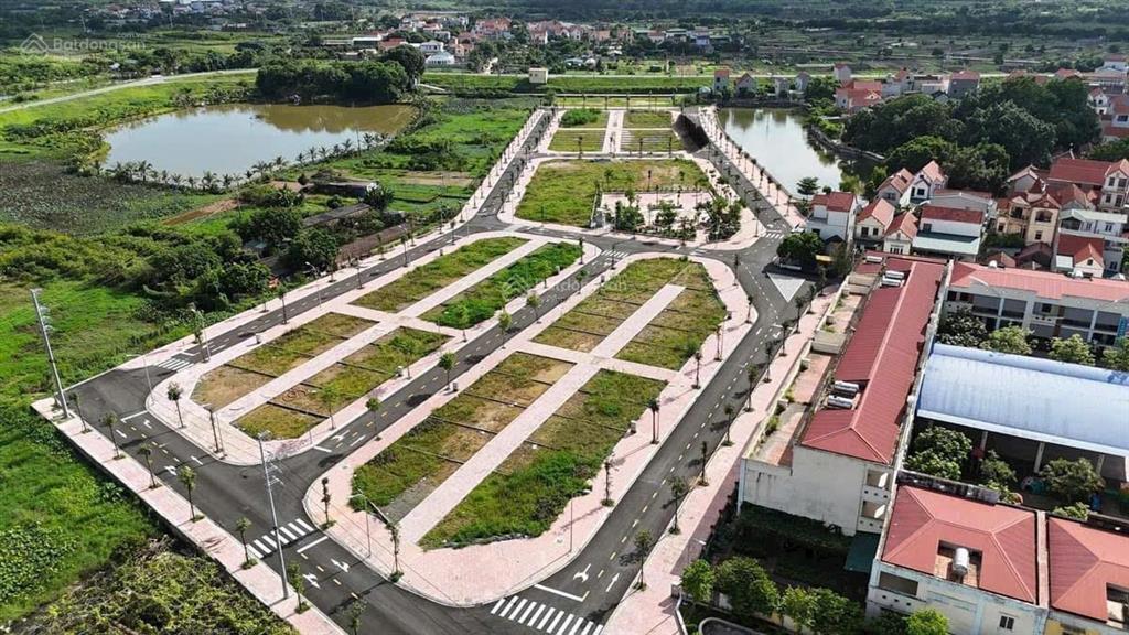Chính chủ bán đất đấu giá tiền yên hoài đức.  0353 346 ***