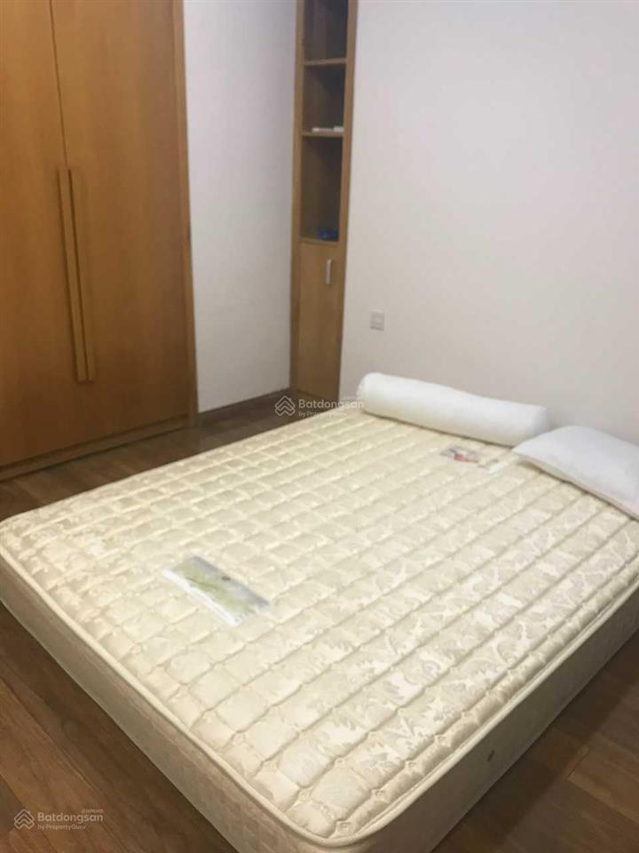 Cho thuê cc thăng long number one dt 87m2, 2 ngủ full đồ.  0982 402 ***