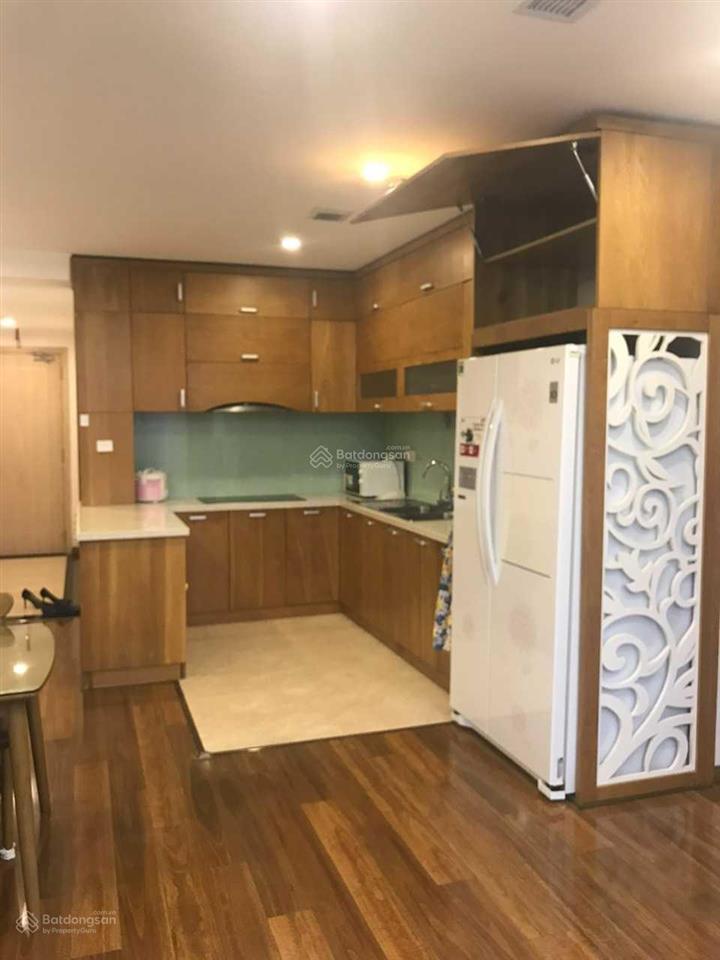 Cho thuê cc thăng long number one dt 87m2, 2 ngủ full đồ.  0982 402 ***