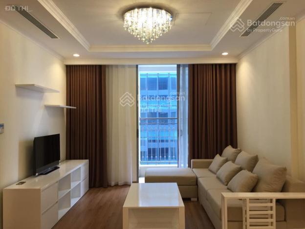 Cho thuê gấp căn 2 ngủ đủ đồ chung cư vinhomes nguyễn chí thanh  0982 402 ***