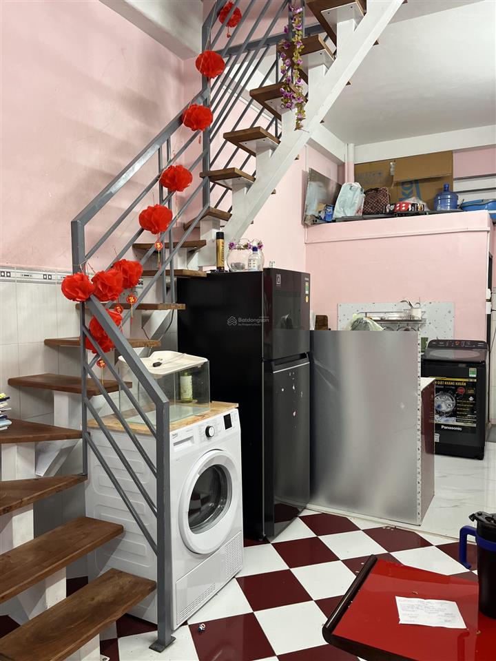 Bán gấp nhà riêng 2 tầng lê đại hành, 2,55 tỷ, pháp lý chủ quyền nhà đầy đủ