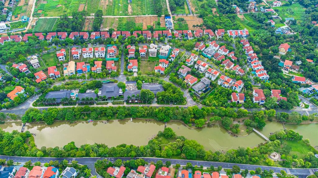 Hàng chuyển nhượng  giá hợp lý tại xanh villas   0904 888 ***