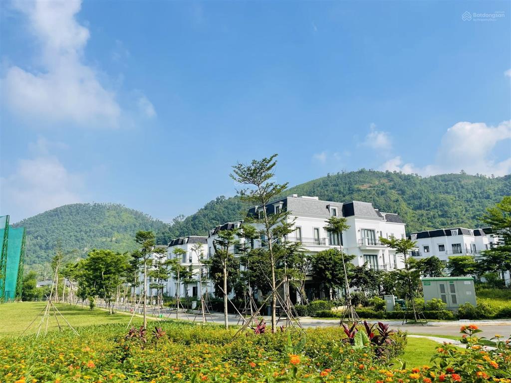 Biệt thự song lập 258m2 xanh villas  giá chuyển nhượng tốt nhất dự án   0904 888 ***