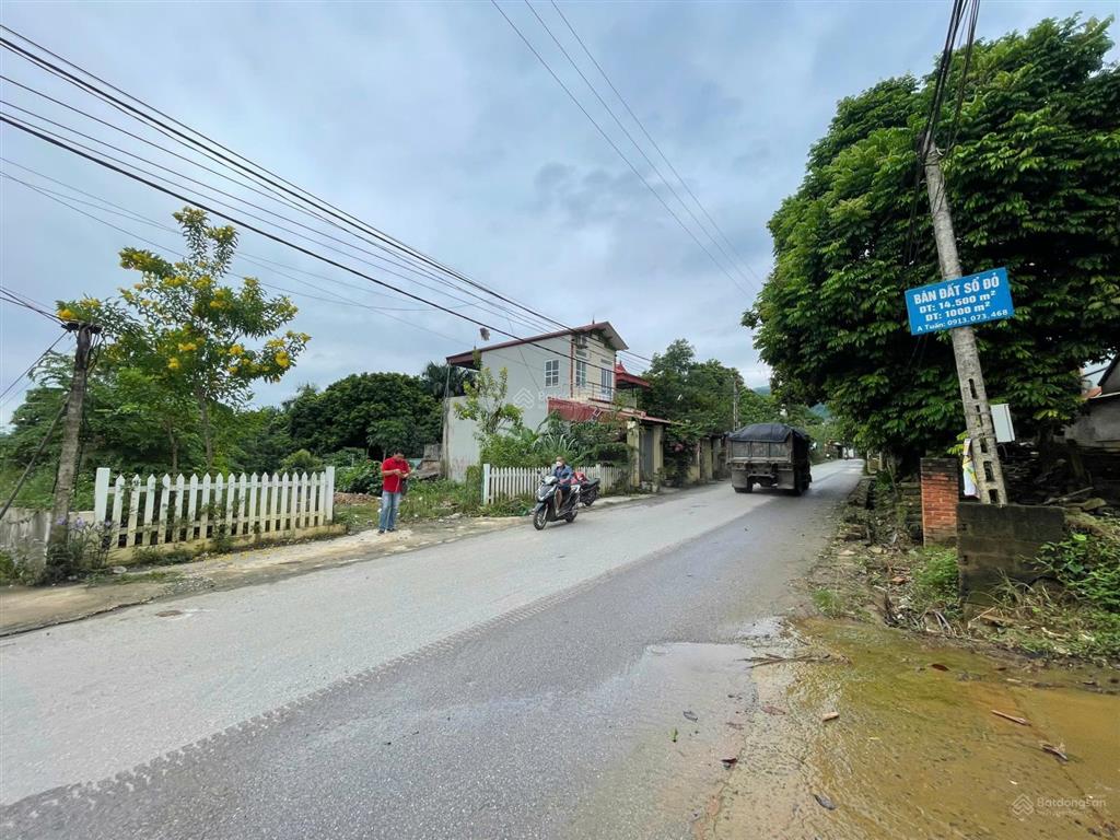 Chính chủ cần bán mảnh đất 918m2 lô góc mặt đường lớn tại thôn thắng đầu  phú cát   0904 888 ***