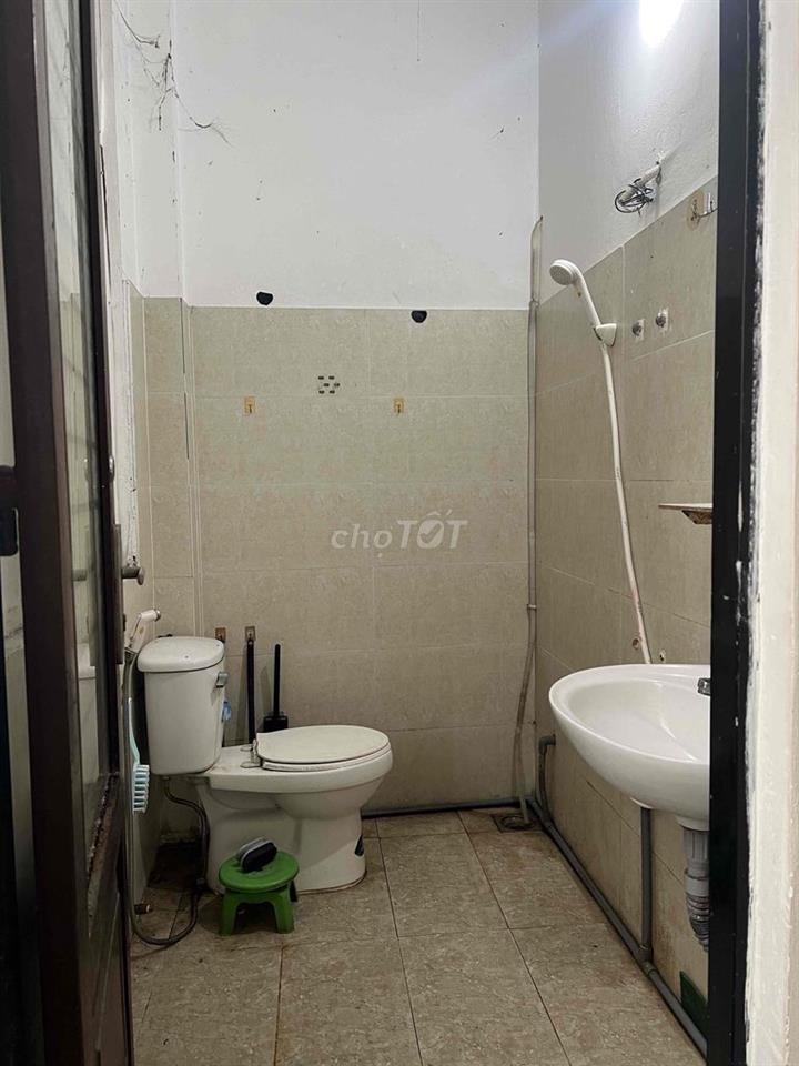 PHÒNG TRỌ TRONG NHÀ NGUYÊN CĂN