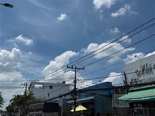 Bán nhà mặt tiền cmt8 bd, gần chợ phú văn, dt 10x20m, kd cho thuê, giá bán 13.9 tỷ 0868 914 *** nga