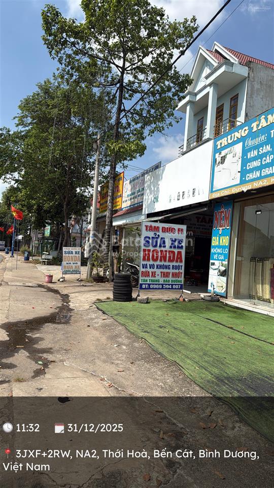 Chính chủ bán đ na2 ngay cổng kcn mỹ phước 3. 16x27=425m2, full tc giá 15.5 tỷ 0868 914 *** ngale