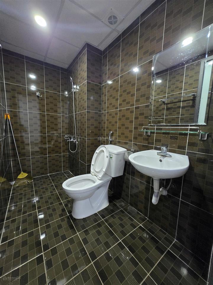 Cho thuê chung cư hoàng gia phường kinh bắc  bắc ninh 2 phòng ngủ 2wc 8,5 triệu/tháng