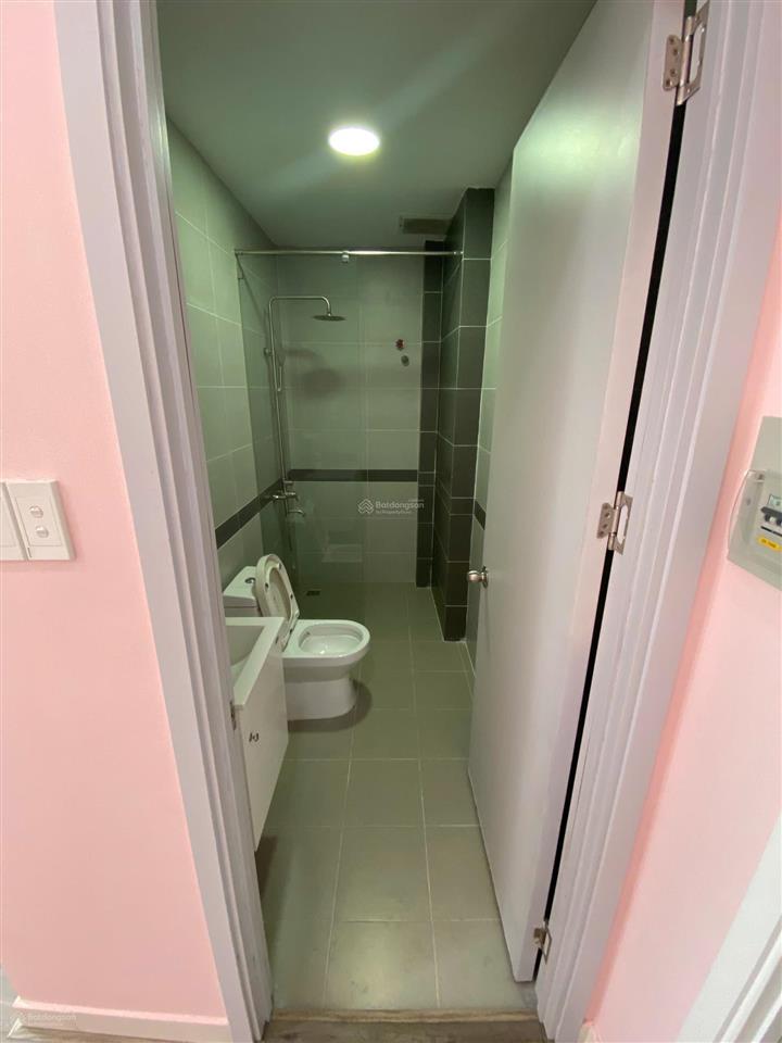 Văn phòng lạc long quân  25m2   (trinh) 0966 047 ***