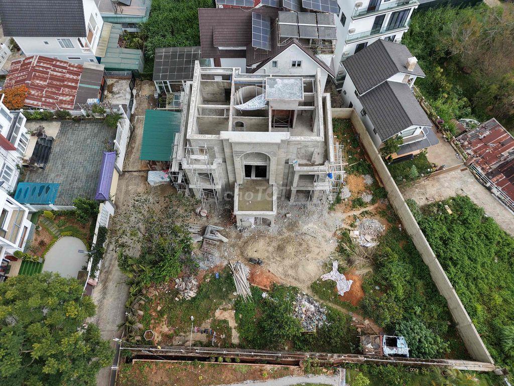 Bán Nhà Đất Hoàn Thiện Thô hẽm Phù Đổng Thiên Vương Đà Lạt - Sổ Sẵn
