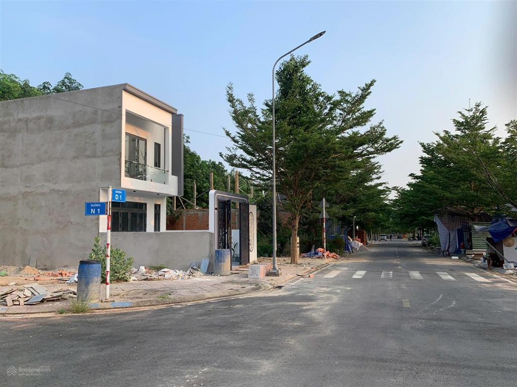 Bán nhà mới xây phường hòa lợi, tp.hcm, thiết kế hiện đại, dọn vào ở ngay, 100m2, chỉ nhỉnh 2 tỷ