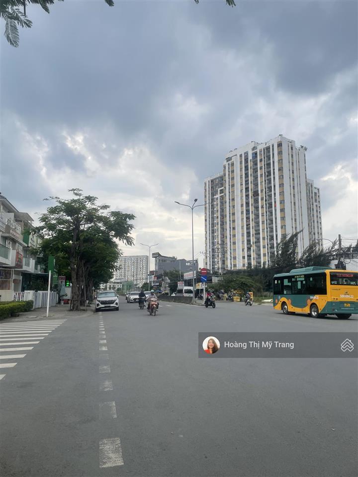 Mặt tiền liên phường q9 chủ gửi bán shophouse merita 3 tầng, sổ hồng lâu dài, hoàn thiện, 23,5 tỷ