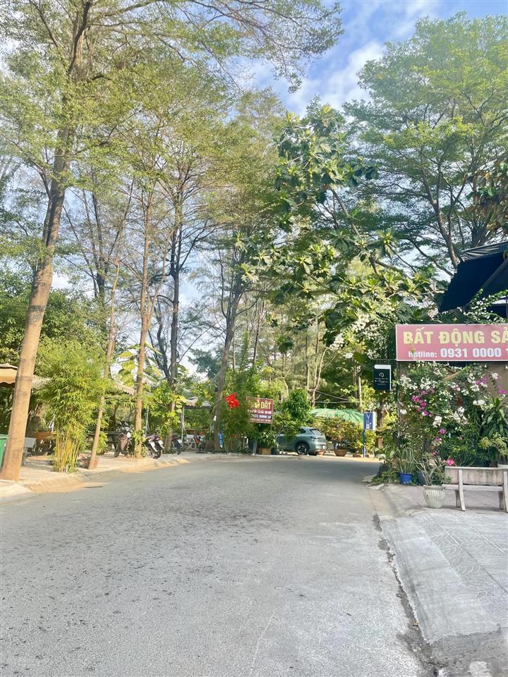 Bán nhà góc view sông cách global 300m ở d4, phước long b,quận 9. 18,5 tỷ, 112m2, đầy đủ tiện ích