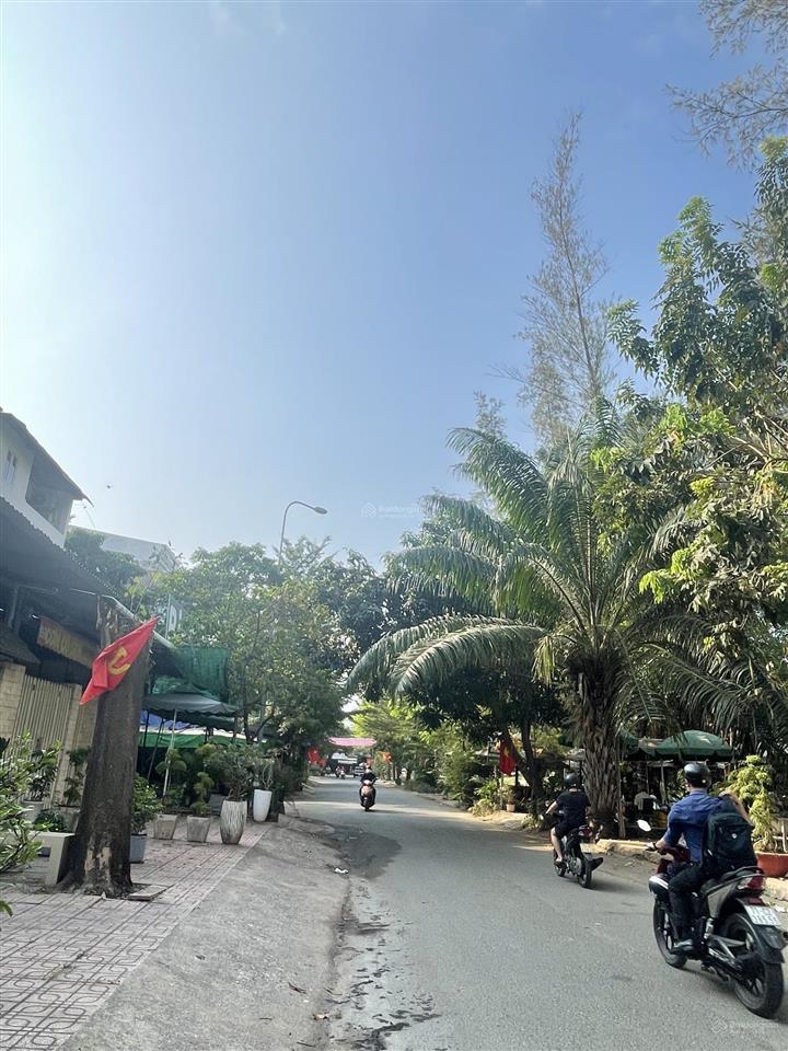 Bán nhà góc view sông cách global 300m ở d4, phước long b,quận 9. 18,5 tỷ, 112m2, đầy đủ tiện ích