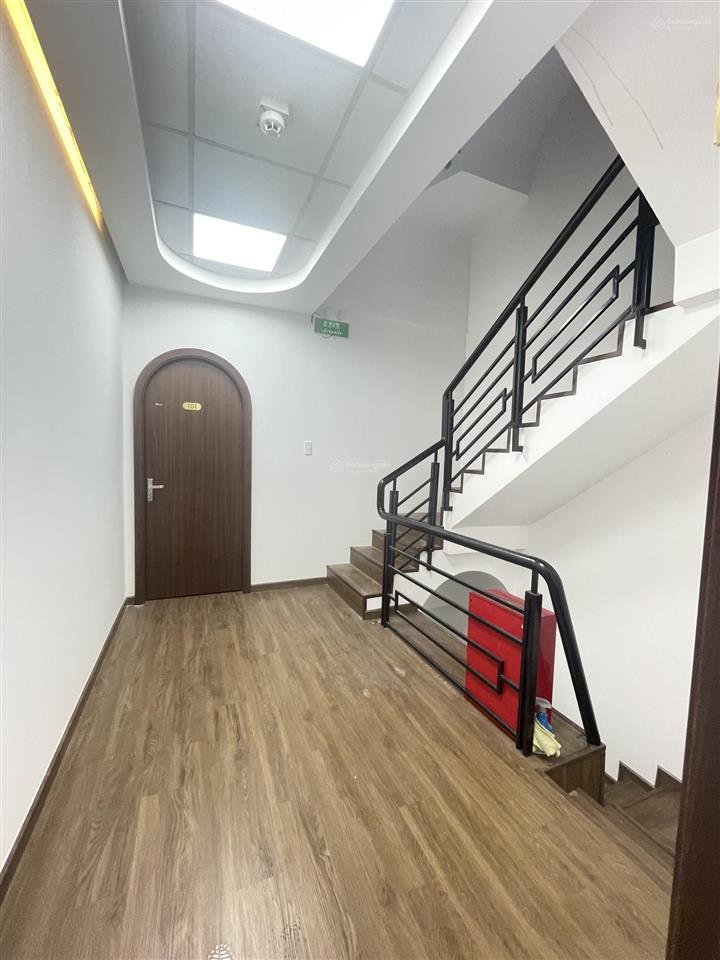 Chính chủ bán nhà shophouse mega sapphire khang điền, q9 sổ hồng 17 tỷ 0931 000 ***. cho thuê 40tr/th
