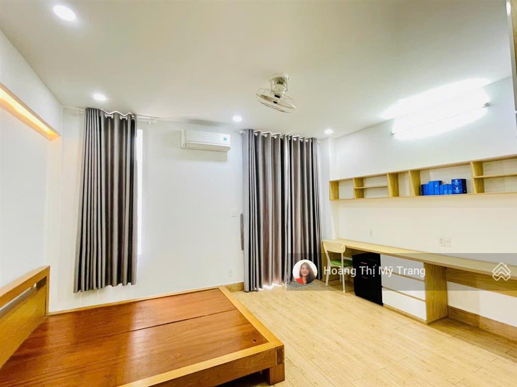 Bán shophouse park riverside q9, giá cực chất 11,5tỷ, 3t, 85m 4pn, 4wc. full nội thất. 0931 000 ***