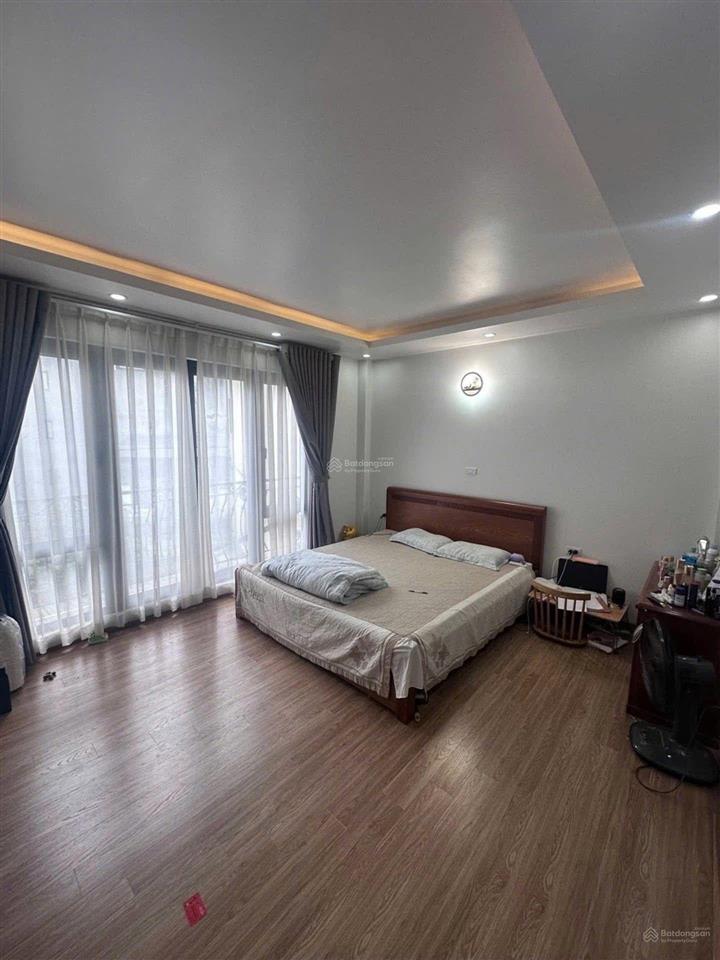 Bán ngõ 23 đỗ quang  phường cầu giấy  diện tích 50m2 xây 5 tầng.