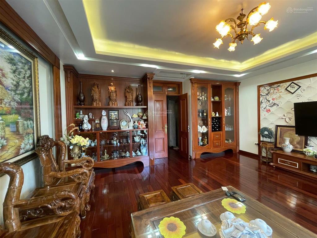 Bán gấp siêu phẩm mễ trì  nam từ liêm  diện tích 77m2 xây 7 tầng  chỉ 31 tỷ