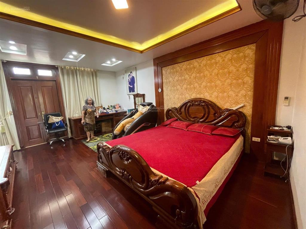 Bán gấp siêu phẩm mễ trì  nam từ liêm  diện tích 77m2 xây 7 tầng  chỉ 31 tỷ