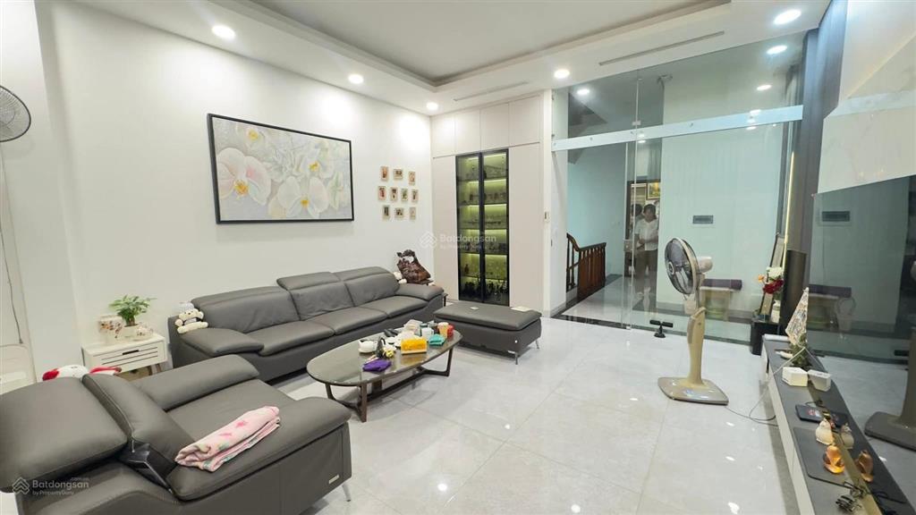 Bán nhà ngõ 61 phố lạc trung, phường vĩnh tuy, quận hai bà trưng, dt 86m2 x 6 tầng