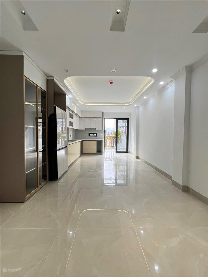 Siêu phẩm trần quốc hoàn nhà 7 tầng thang máy, gara ô tô vị trí đẹp giá 21 tỷ địa chỉ