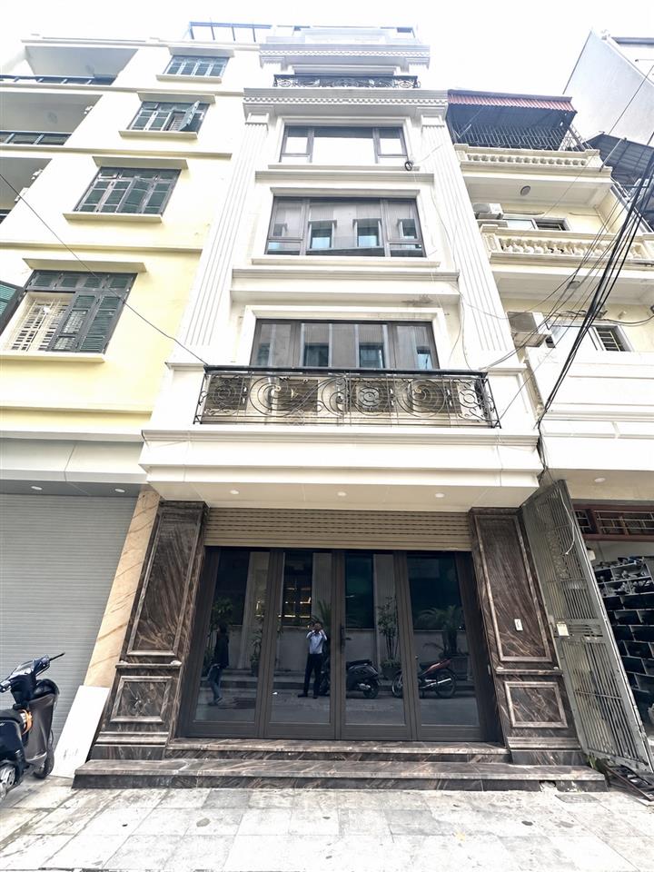 Bán nhà phân lô ngõ 1 phạm tuấn tài  cầu giấy  diện tích 61m2 xây 6 tầng, mặt tiền 5m  giá 23 tỷ