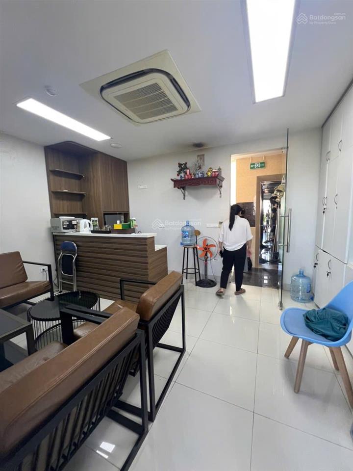 Bán nhà phân lô ngõ 1 phạm tuấn tài  cầu giấy  diện tích 61m2 xây 6 tầng, mặt tiền 5m  giá 23 tỷ